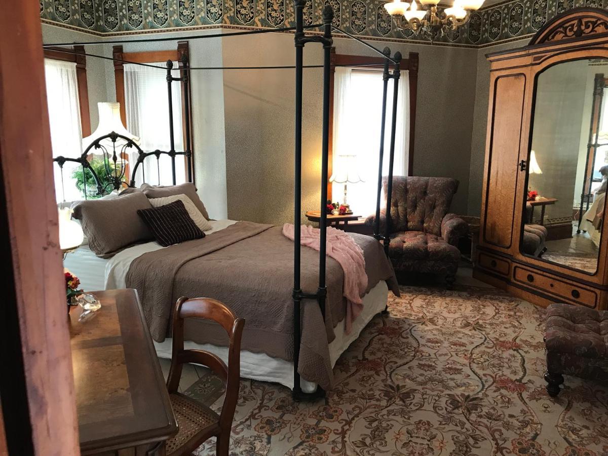 The Nauvoo Grand Bed & Breakfast Eksteriør bilde
